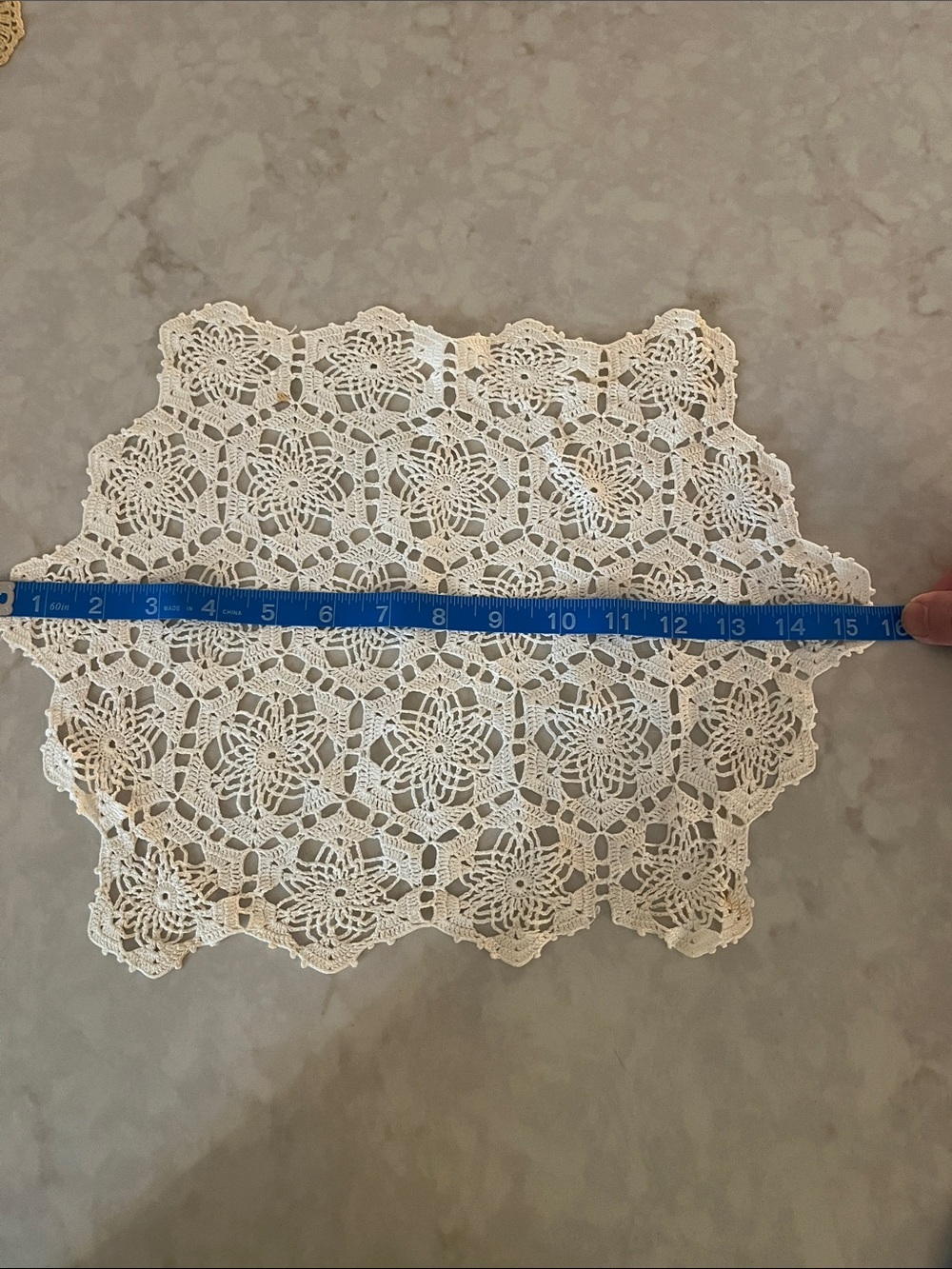 Vintage Hand Crochet Lace Doily Lot 12 pieces Cream White Mixed Size - Picture 10 of 13